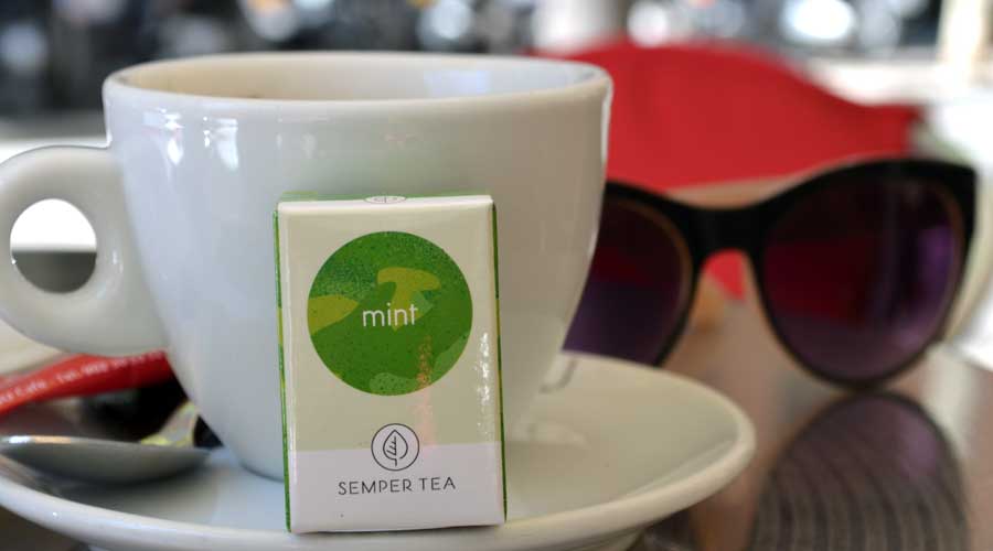 Semper Tea is not just a successful brand within the hospitality industry, it could also be the eye-catcher in your co-working café where you can impress your guests and clients with just the right dose of space and time - and Semper Tea.