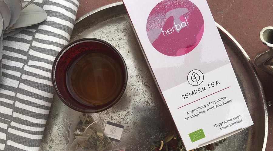 te herbal infusion regaliz y menta semper tea